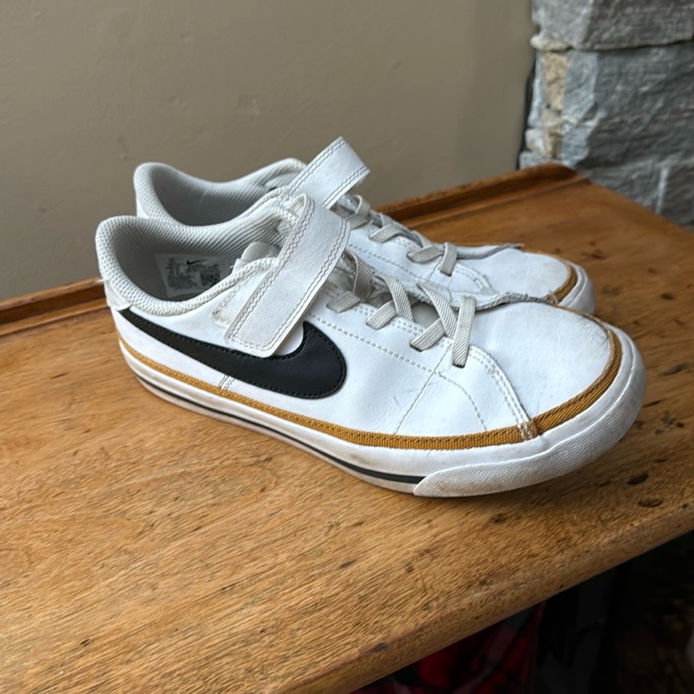 Nike Court Legacy - Girls 3